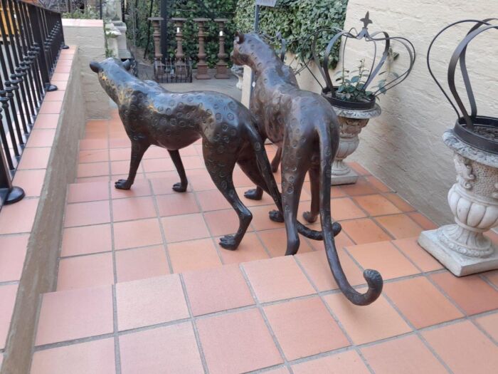 A Rare Pair Of Bronze Cheetah In Figurines Pair In A Patinated Finish ND - Image 6
