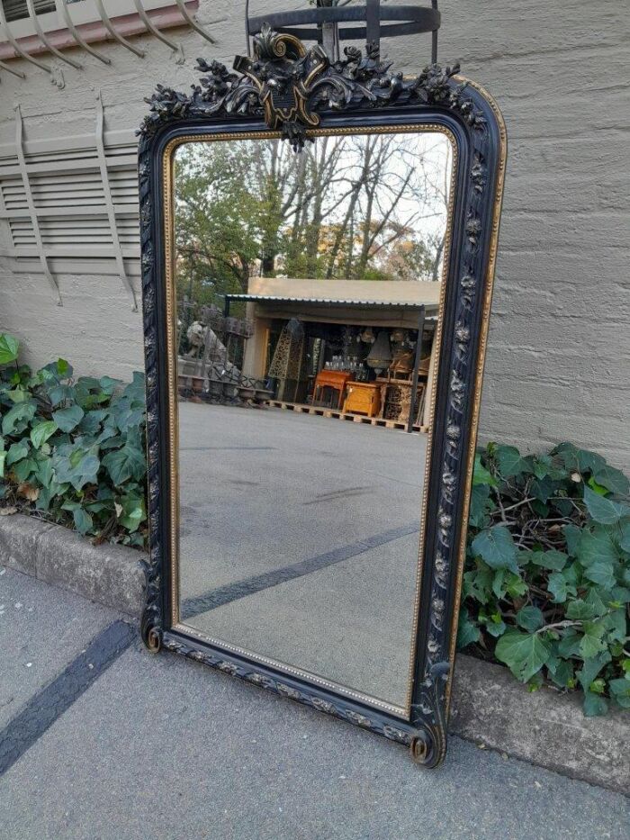 A 20th Century French Style Ebonized Hand-Gilt Ornate Mirror - Image 3