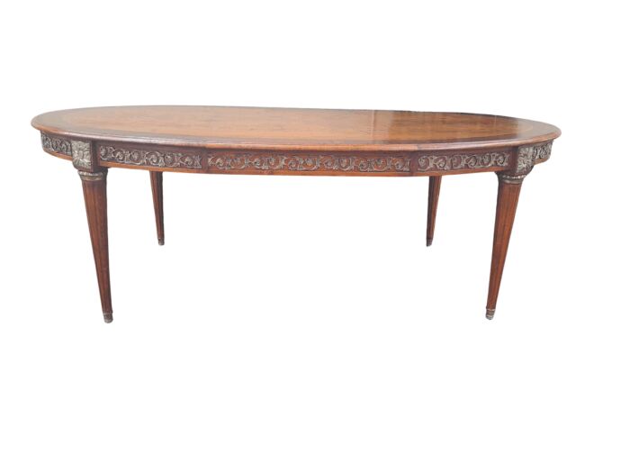 A 20th Century French Style Dining Table with Gold Detail (6 – 8 Seater)