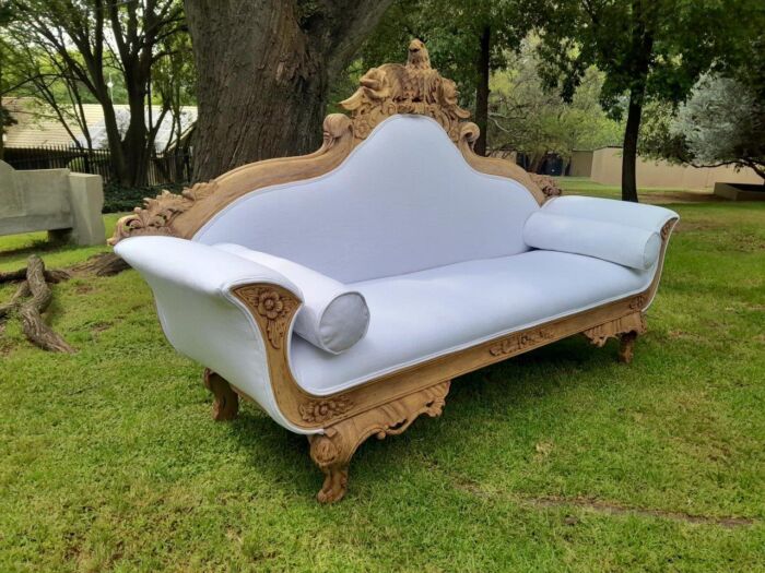 A 20th Century Ornately  Carved Eagle Settee In A Bleached Contemporary Finish Upholstered In A Slubby Linen - Image 3
