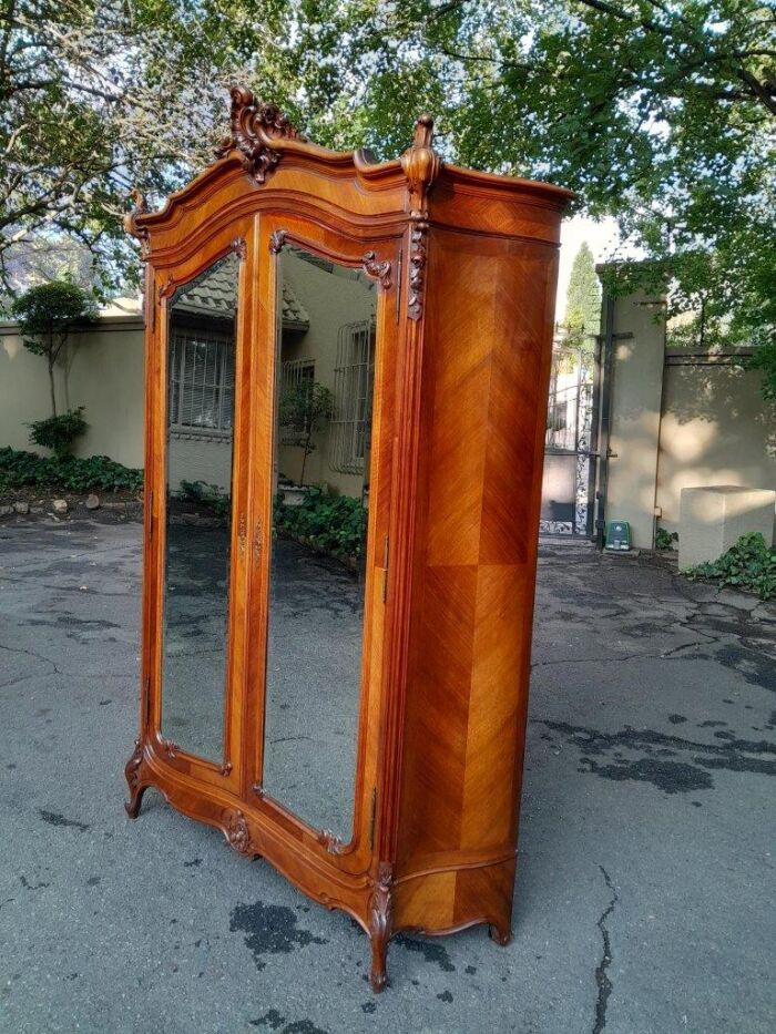 A 20th Century French Louis XV Style Walnut Armoire with Bevelled Mirrors - Image 3