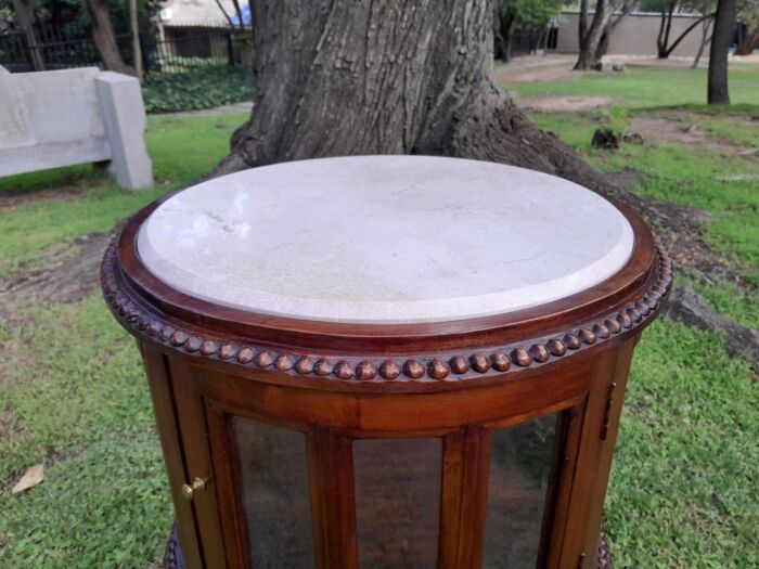 A 20th Century Victorian Ornately Carved Mahogany Drinkscabinet With Cream Marble Top - Image 6