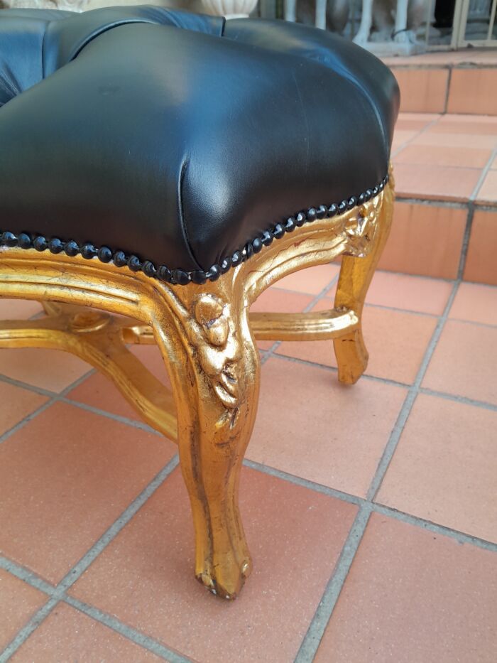 A French Style Giltwood Ottoman / Tuffet / Stool Upholstered in Deep Buttoned Leather - Image 6
