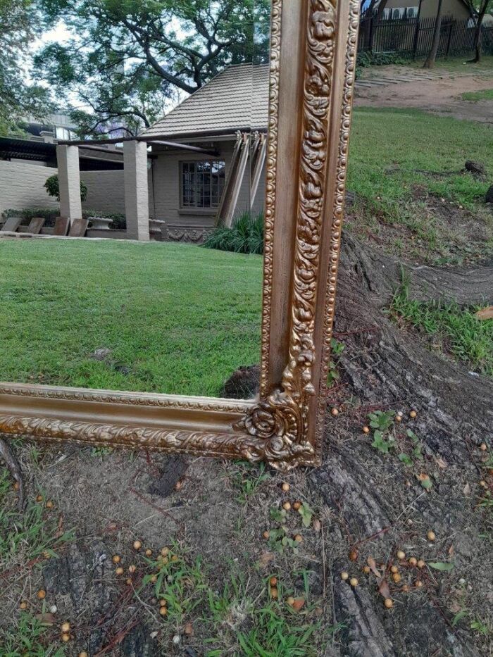A French Rococo Style Ornately Carved And Gilded Bevelled Mirror 4 - Image 3