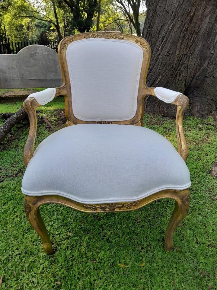 An Antique Pair Of Antique Walnut Tapestry Armchairs - Image 4