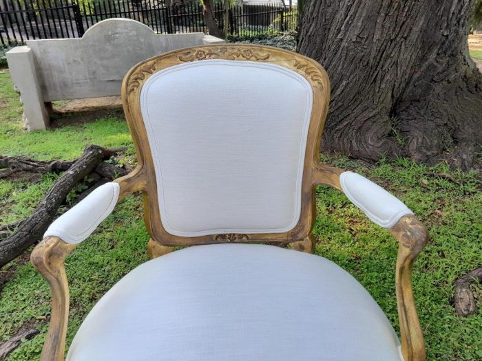 An Antique Pair Of Antique Walnut Tapestry Armchairs - Image 6