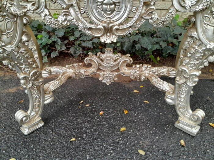 A 20th Century Ornately Carved Gilt Console / Drinks Table With Cream Marble Top - Image 7