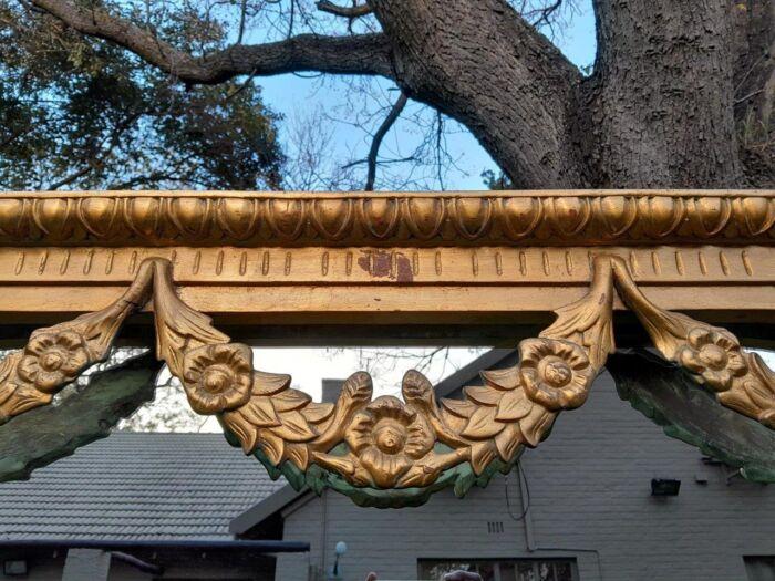 A 20th Century French Style Carved Giltwood Mirror Of Large Proportions - Image 6