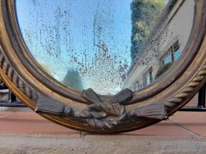 An Antique Early 20th Century / Circa 1910 Oval Gilt Mirror - Image 3