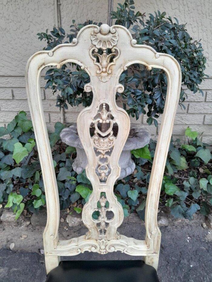 An Antique 19th Century Set Of Four Walnut Dining Chairs - Image 7