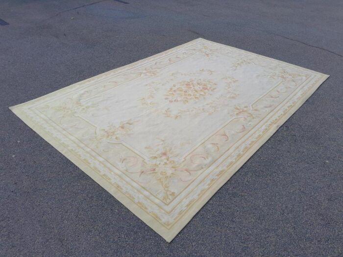 A 20th Century French Style Aubusson  Handmade - Image 4