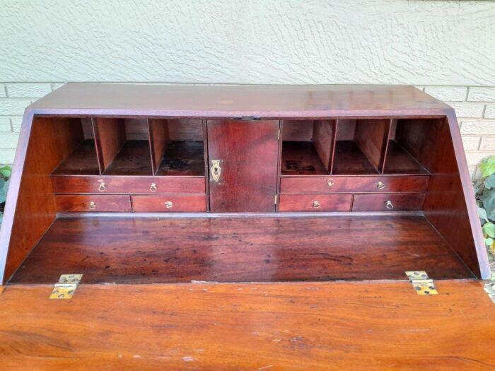 An Antique George III Flame Mahogany Bureau With Enclosed Fitted Interior, Brass Handles - Image 7