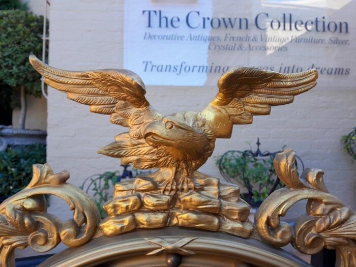 A 20th Century Regency / Federal Style Carved Eagle Mirror - Image 6