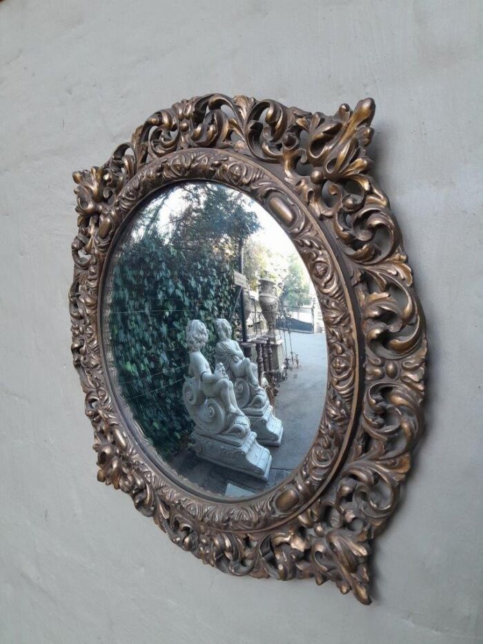 A 20th Century Ornately Carved Convex Mirror - Image 3
