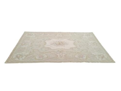 A 20TH Century French Hand Made Aubusson Rug/Carpet