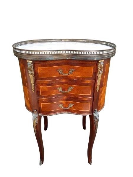 An Early 20th Century French Side Table With Ormolu Mounts
