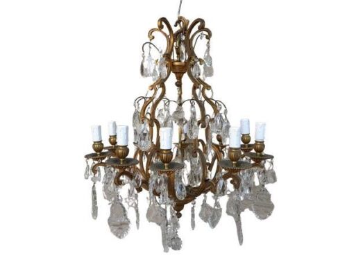 A 20th Century French Style Crystal And Gilt Metal Chandelier