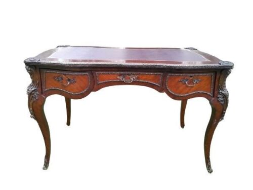 A French Walnut Louis XV Style Desk / Bureau Plat With Leather Top