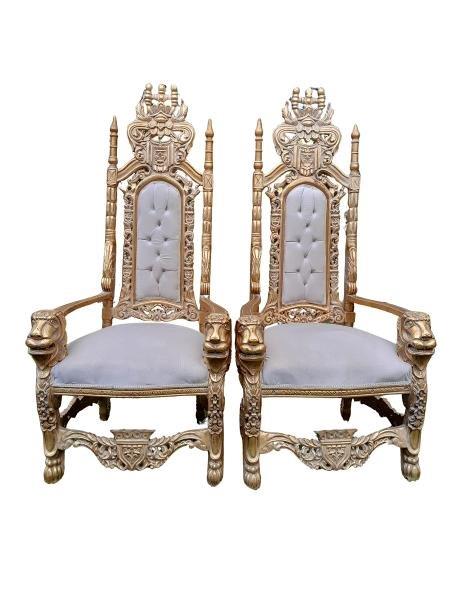 A Pair Of Ornately Carved Renaissance Revival Giltwood Throne / King Chairs
