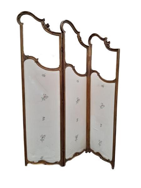 An Antique 19th Century / Circa 1880s French Carved Giltwood Floor Screen