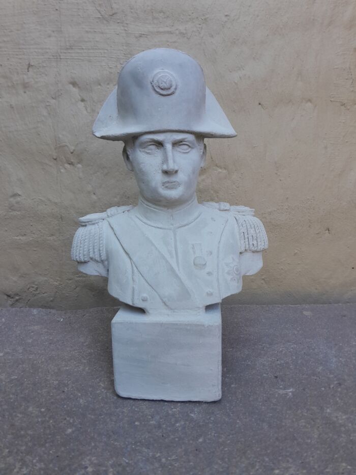 Small Concrete Napoleon Bust / door stopper - Image 2