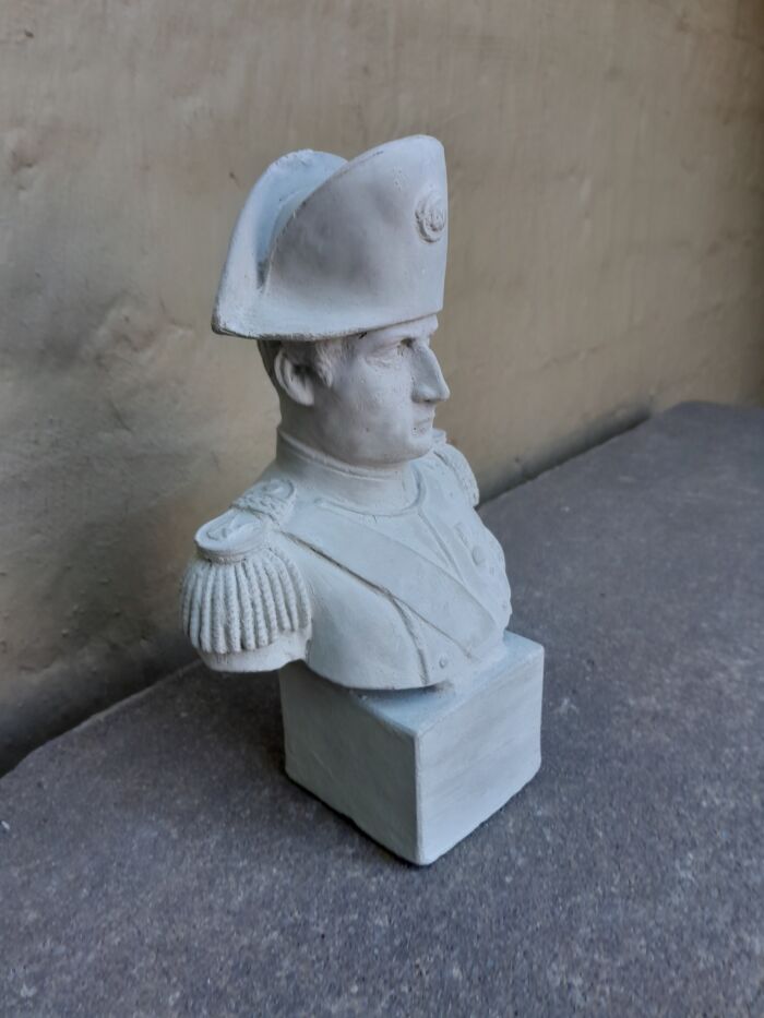 Small Concrete Napoleon Bust / door stopper - Image 6