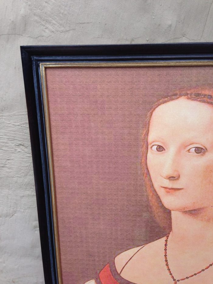 Canvas - Lady with Necklace - Image 3