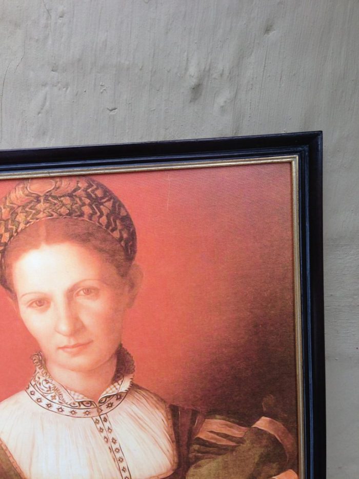 Canvas - Lady with Collar Dress - Image 3