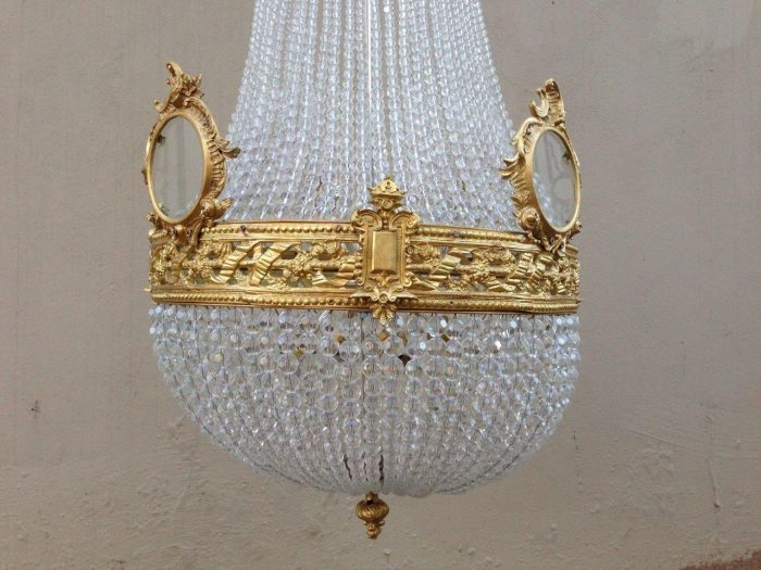 Chandelier - Image 3