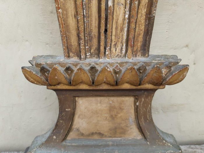 A 19th Century Pair Of Italian Five-Light Giltwood Candelabra - Image 10