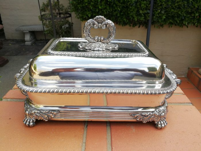 A Late 18th Century Set of 4 Old Sheffield Plate Entree Dishes and Warming Dishes - Image 4