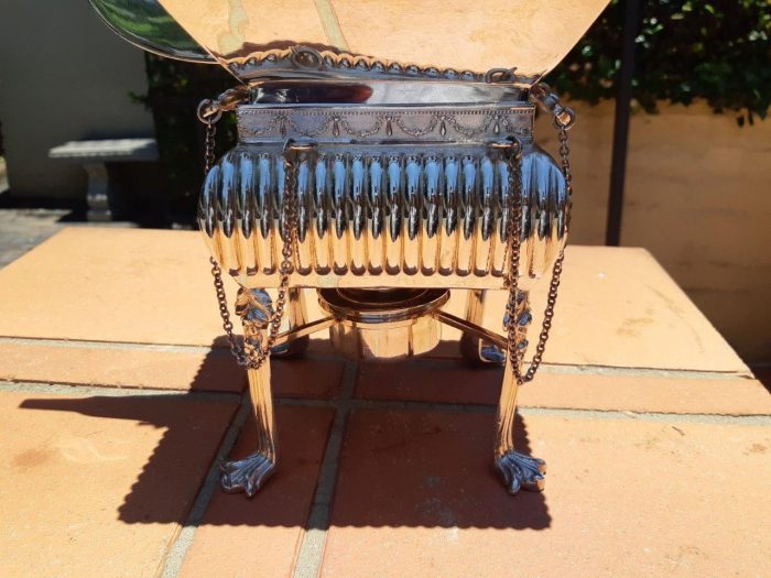 antiques-furniture