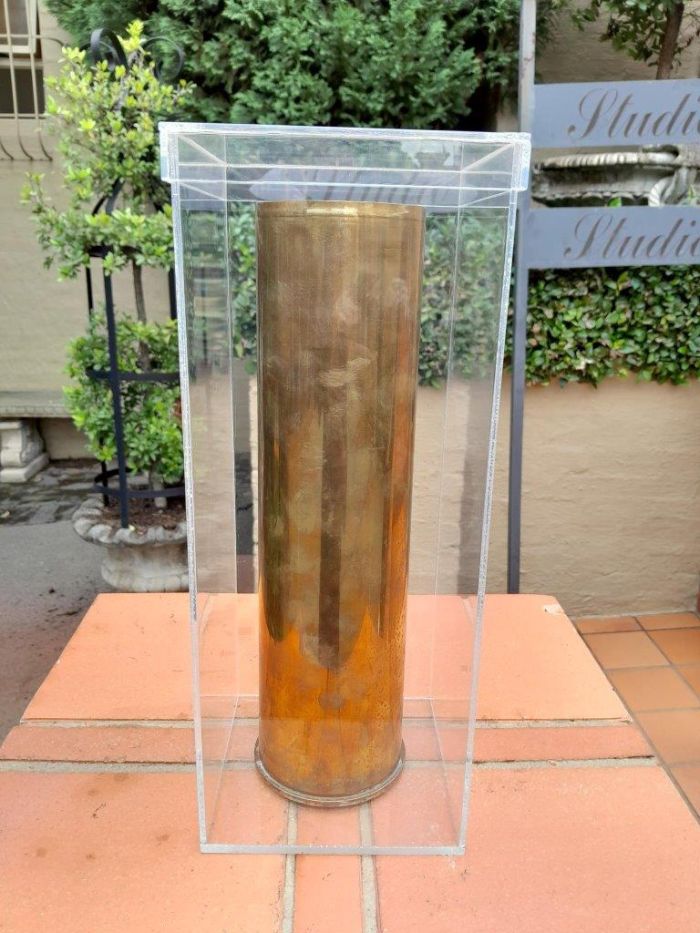 A 20TH Century Brass Cannon Shell In A Custom-Made Display Perspex Box - Image 2