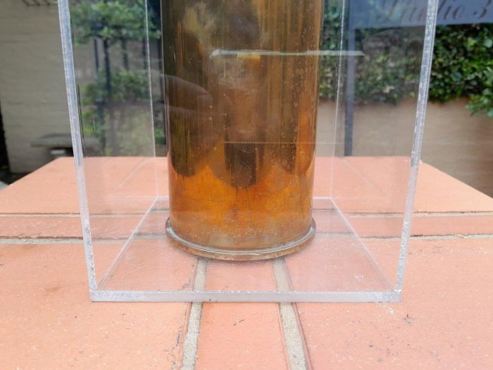 A 20TH Century Brass Cannon Shell In A Custom-Made Display Perspex Box - Image 4