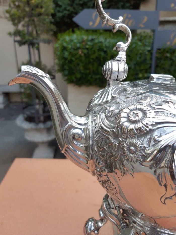 A Victorian silver plate tea kettle on stand with burner - ND - Image 6
