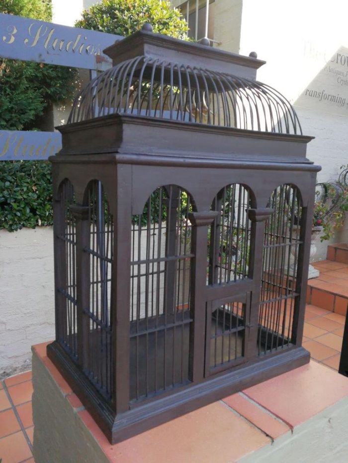 An Antique/Vintage Wooden Birdcage ND - Image 3