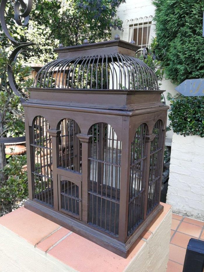 An Antique/Vintage Wooden Birdcage ND - Image 4