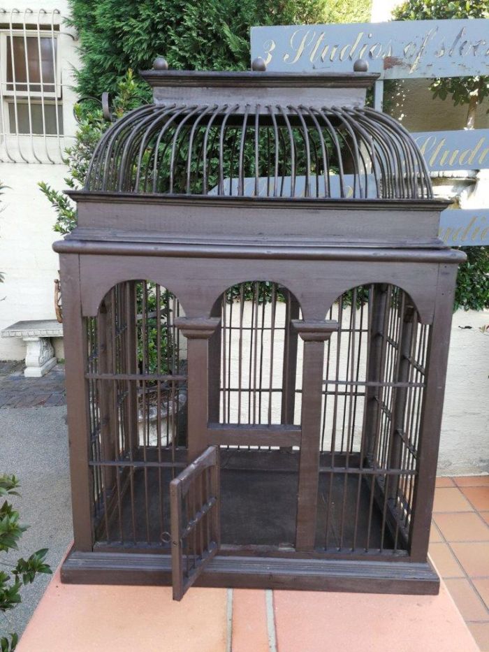 An Antique/Vintage Wooden Birdcage ND - Image 5