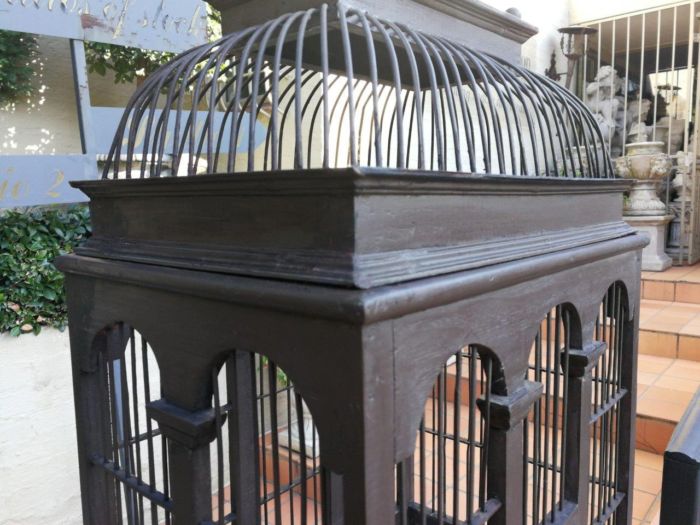 An Antique/Vintage Wooden Birdcage ND - Image 6