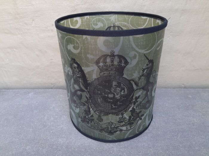 A Hand-made Lampshade with Crown and Lion (excludes lamp) - Image 12