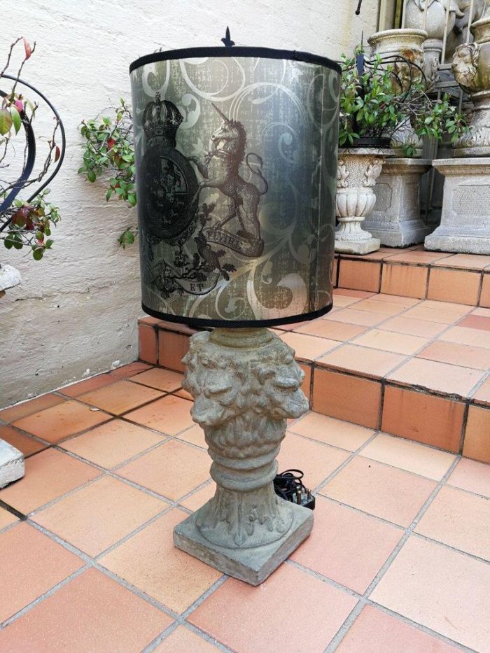 A Hand-made Lampshade with Crown and Lion (excludes lamp) - Image 2