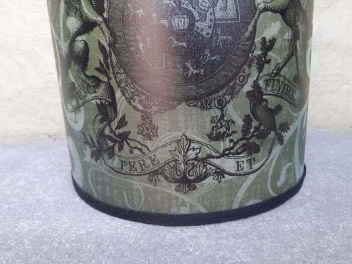 A Hand-made Lampshade with Crown and Lion (excludes lamp) - Image 9