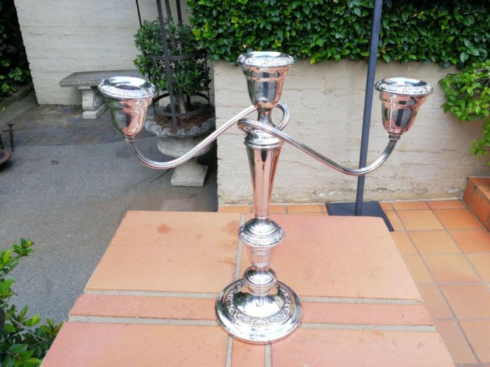 A Pair Of 20th Century Gorham Silver Plate Three Light Candelabras Candle Holders  Convertible Circa 1940 - Image 5