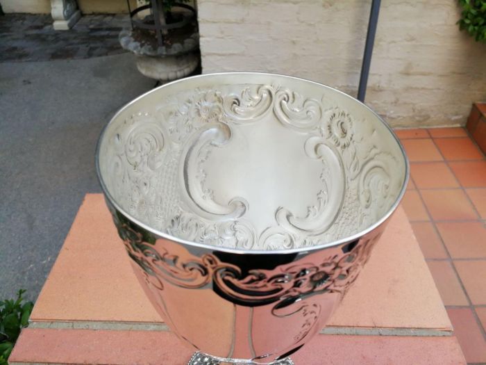 An Antique Victorian Silver Lage Size Goblet Sheffield  Circa 1897 500grams Silver - Image 8