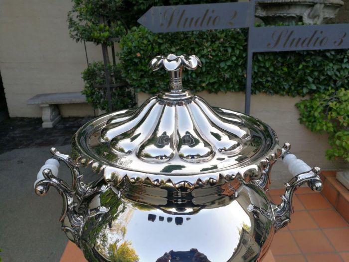 A 19th Century Large Silver-Plate Samovar - Image 6