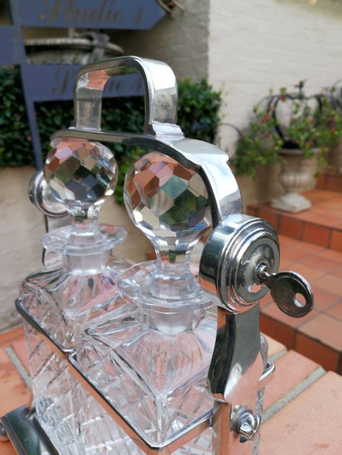 A Silver- Plate Tantalus With Two Cut-Glass Decanters - Image 5