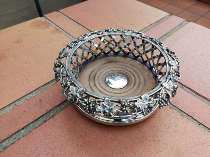 A 19th Century English Circa 1844 Pair of Silver-Plate Wine Coasters Elkington & Co - Image 5
