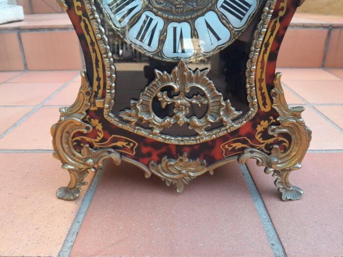 A 19th Century French Tortoiseshell Boulle Clock - Image 5