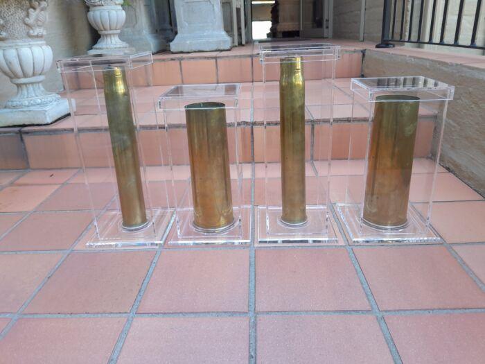 A Set Of 20th Century Circa 1940 Military Brass Cannon Shells Two With SA Union Military Markings in Custom Made Perspex Box ND - Image 5