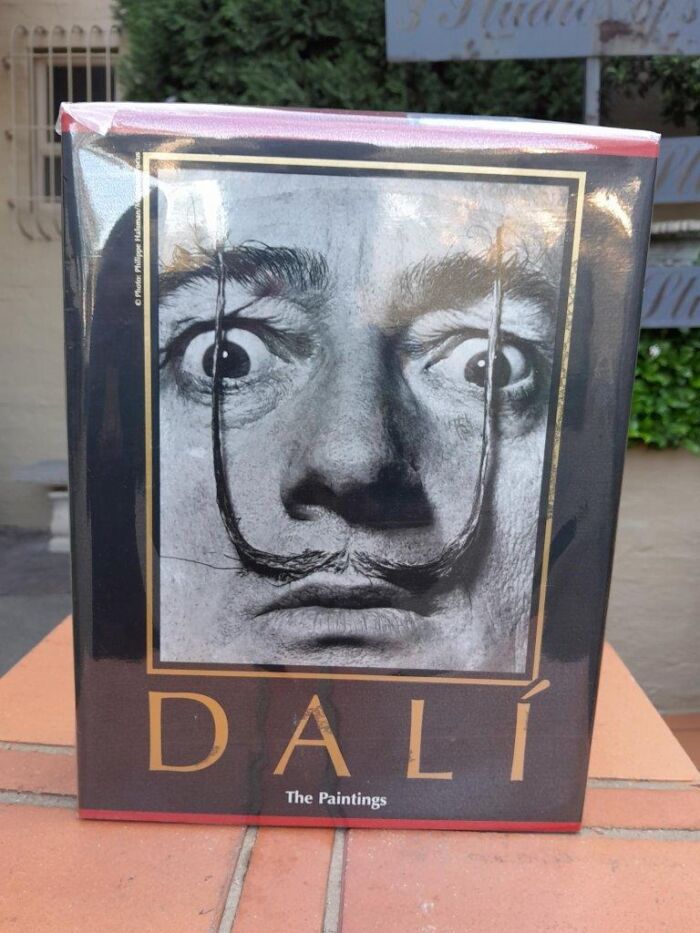 SALVADOR DALI, 1904-1989. The Paintings (2 Volumes. Vol. I: 1904-1946. Vol. II: 1946-1989) By Robert Descharnes & Gilles Neret 25th Anniversary Edition - Image 3